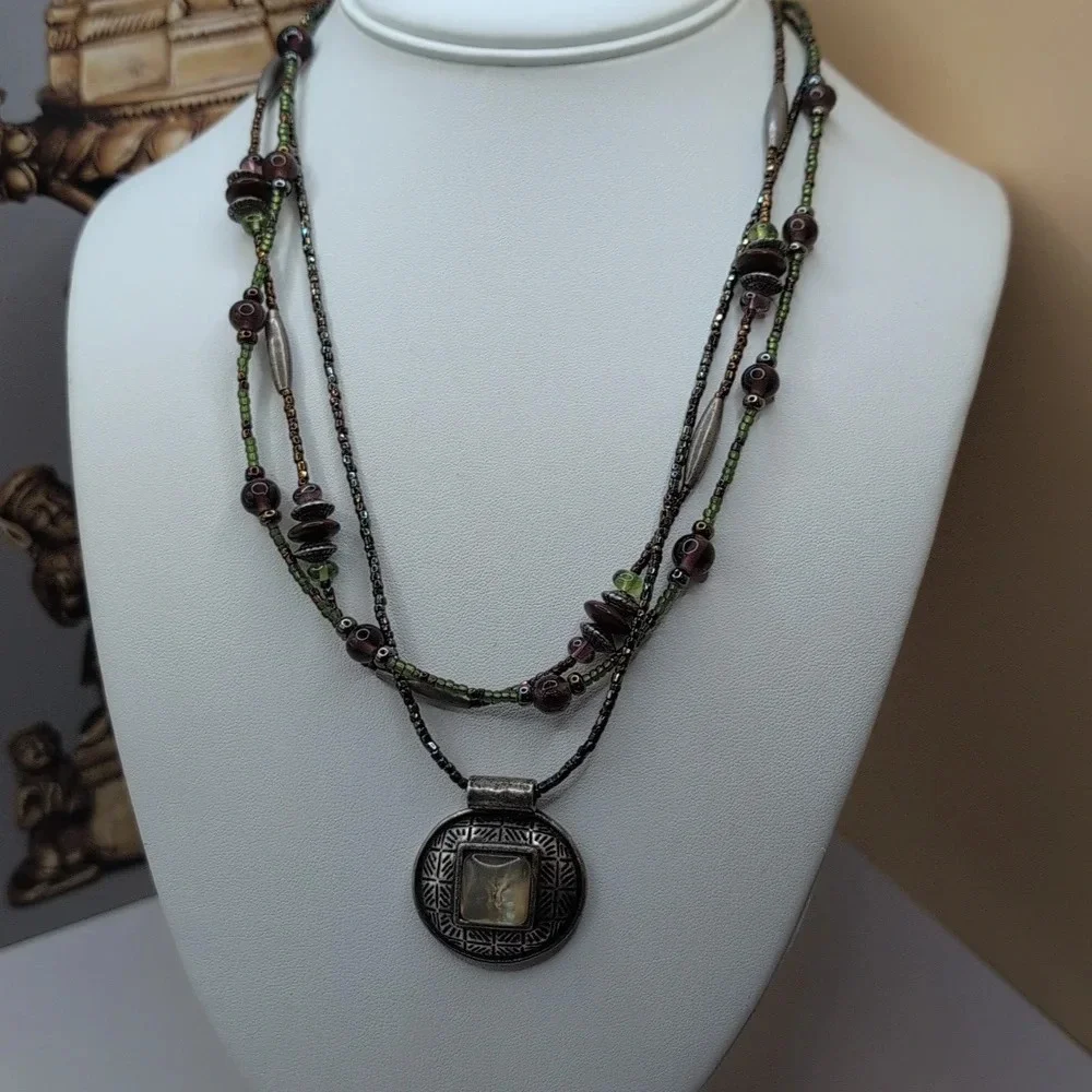 Chico's Silverstone green purple brown Glass necklace excellent used condition